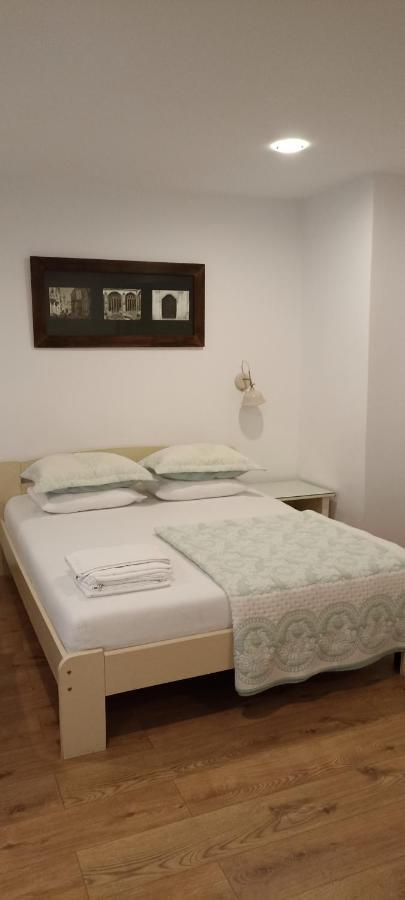 Theo House Apartment Сибиу Екстериор снимка